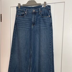 GAP Women's Baggy Mid Rise Jeans - Denim Blue